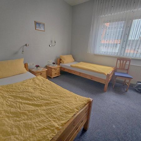 Pension Und Ferienwohnungen Bachmann Wölfersheim Kültér fotó